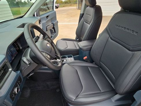 New 2026 Ford Maverick Lariat w/ Black Appearance Package image 20