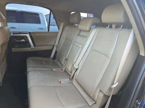 Used 2015 Toyota 4Runner Limited image 7