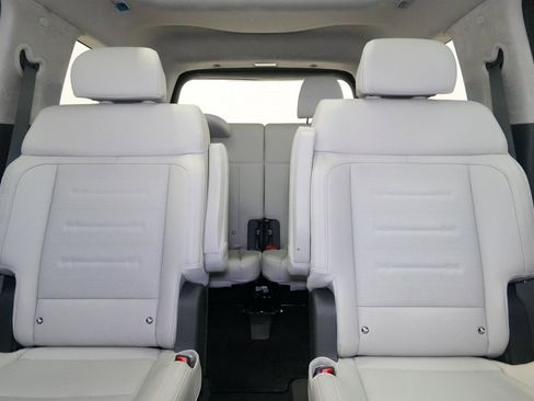 Used 2025 Hyundai Santa Fe Calligraphy image 22