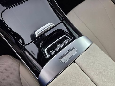 Certified 2025 Mercedes-Benz CLE 300 4MATIC Cabriolet image 23