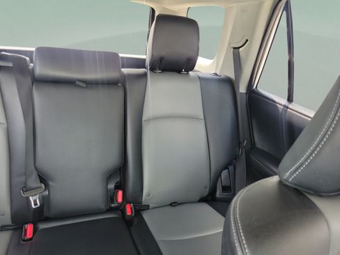 Used 2017 Toyota 4Runner SR5 Premium RWD image 10