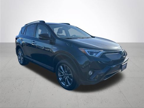 Used 2017 Toyota RAV4 Limited w/ Advanced Technology Package AWD/4WD image 5