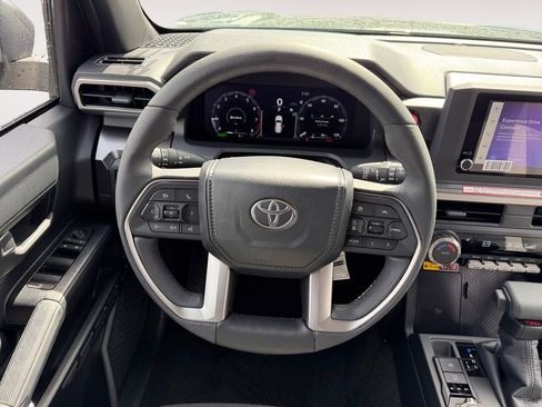 New 2026 Toyota 4Runner TRD Off-Road AWD/4WD image 12