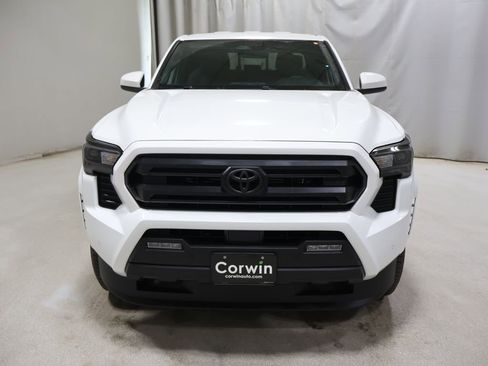 New 2026 Toyota Tacoma SR5 AWD/4WD image 2