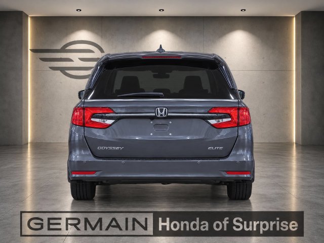 Used 2024 Honda Odyssey Elite image 5