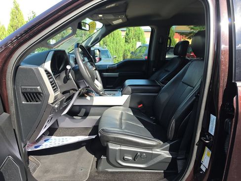 Used 2018 Ford F150 Lariat AWD/4WD image 9