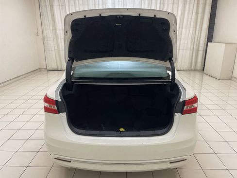 Used 2014 Toyota Avalon Limited image 23