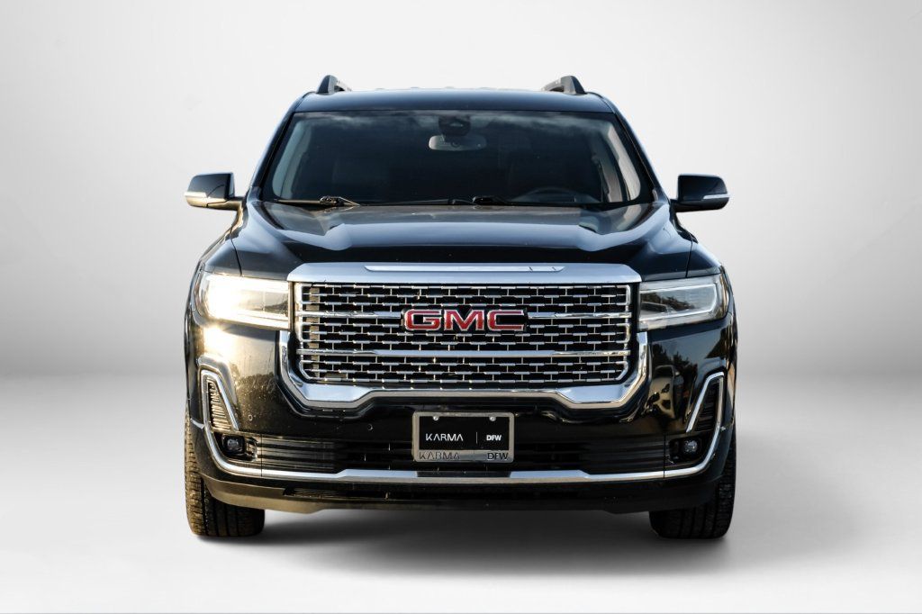 Used 2023 GMC Acadia Denali FWD image 3
