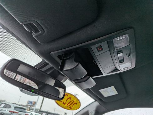 Used 2023 Toyota Tacoma TRD Sport image 36