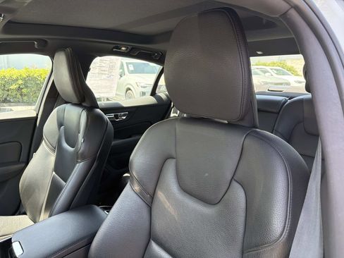 Certified 2023 Volvo S60 T8 Plus w/ Climate Package AWD/4WD image 19