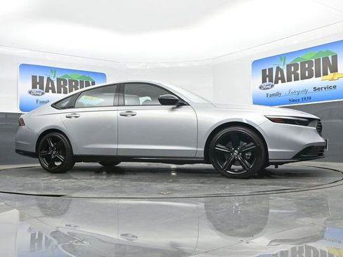 Used 2024 Honda Accord Sport image 22