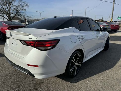 Used 2021 Nissan Sentra SR w/ SR Premium Package image 8