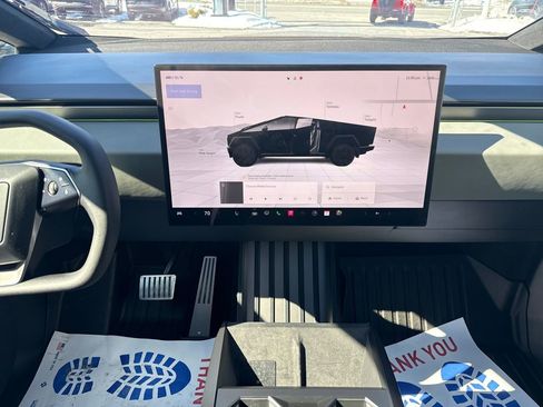 Used 2024 Tesla Cybertruck AWD Crew Cab image 17