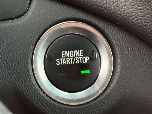 Used 2020 Chevrolet Equinox LT AWD/4WD image 26
