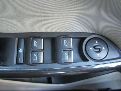 Used 2016 Ford Focus Electric Hatchback image 32