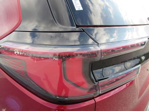 New 2026 GMC Acadia Elevation image 7