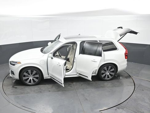 Used 2024 Volvo XC90 T8 Ultimate w/ Protection Package Premier AWD/4WD image 47