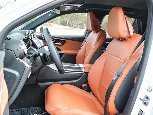 Certified 2023 Mercedes-Benz GLC 300 4MATIC image 18