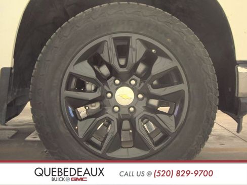 Used 2019 Chevrolet Silverado 1500 LT w/ All-Star Edition image 10