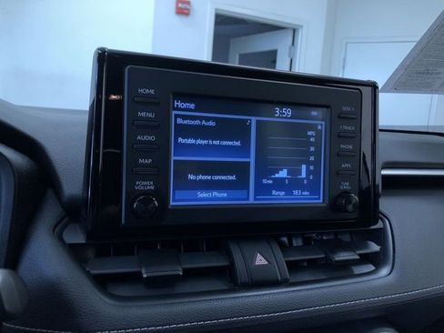 Used 2019 Toyota RAV4 LE w/ All Weather Liner Package AWD/4WD image 29