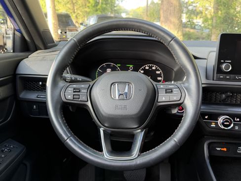 Used 2023 Honda CR-V Sport image 26