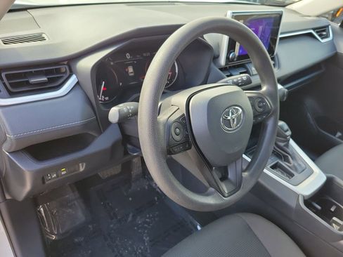 Used 2025 Toyota RAV4 LE image 20