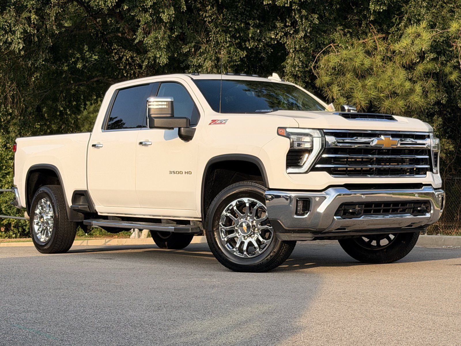 Used 2024 Chevrolet Silverado 3500 LTZ w/ LTZ Premium Package AWD/4WD image 2