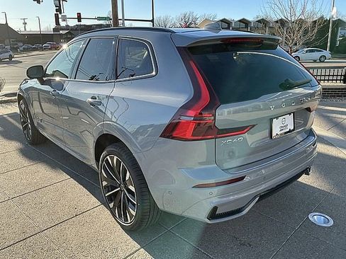 New 2026 Volvo XC60 B5 Ultra w/ Protection Package Premier image 10