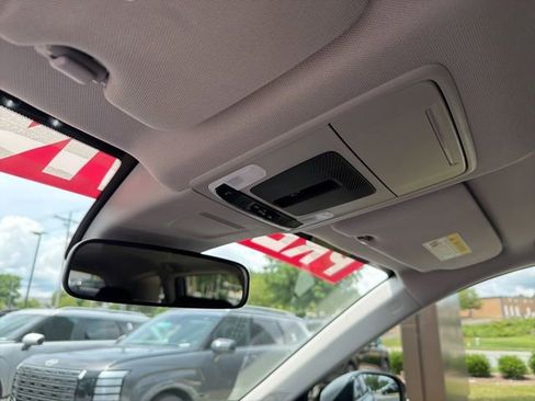 Used 2025 Honda CR-V EX image 21