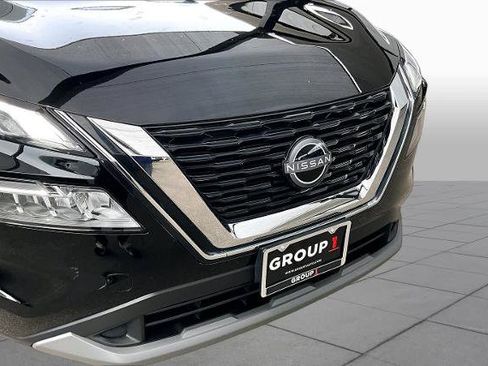 Certified 2023 Nissan Rogue SV FWD image 29