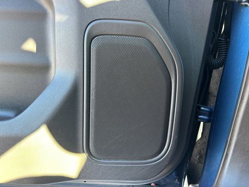 Used 2021 GMC Sierra 1500 SLT image 22