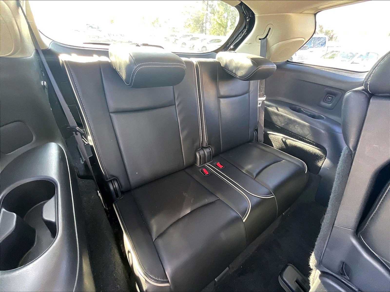Used 2016 INFINITI QX60 FWD w/ Premium Plus Package image 31