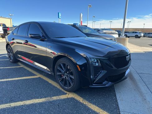 Used 2026 Cadillac CT5 V w/ Technology Package AWD/4WD image 2