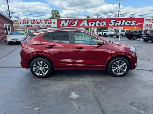 Used 2023 Buick Encore GX Select w/ Sport Touring Package FWD image 4