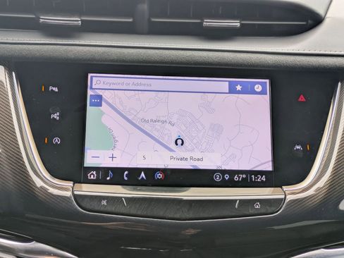 Used 2023 Cadillac XT6 Premium Luxury w/ Platinum Package image 13