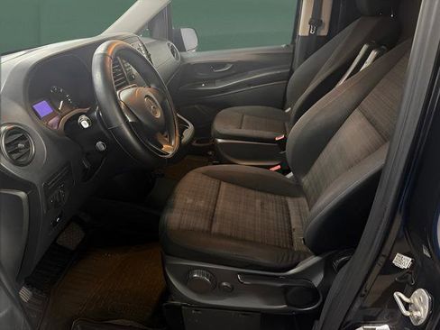 Used 2016 Mercedes-Benz Metris image 11