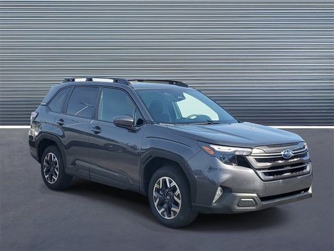 New 2026 Subaru Forester Premium image 2