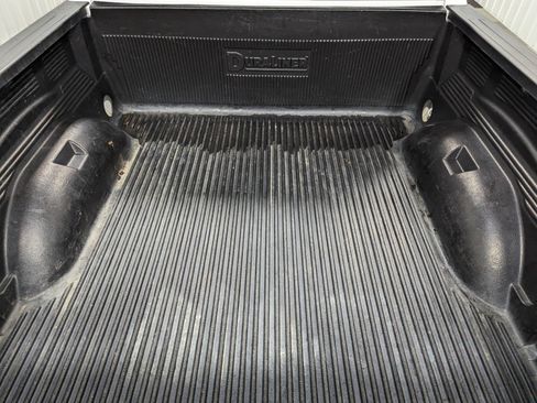 Used 2024 RAM 1500 Limited w/ Body Color Bumper Group image 28