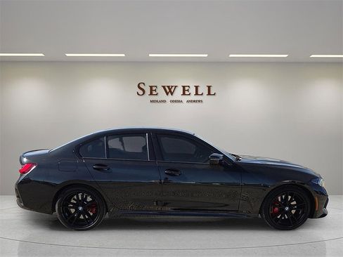 Used 2024 BMW M340i w/ Parking Assistance Package image 5