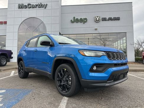 New 2026 Jeep Compass Latitude image 1