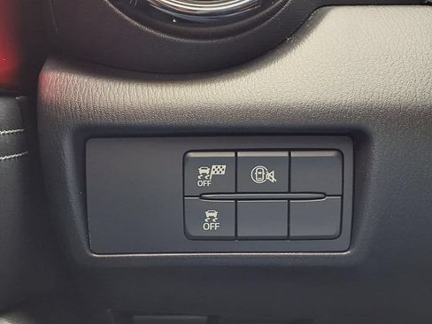 New 2026 MAZDA MX-5 Miata Club w/ Interior Package RWD image 13