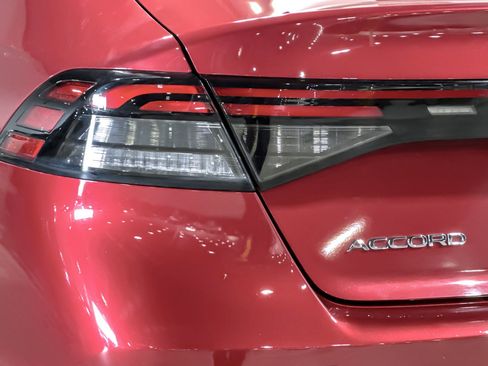 Used 2023 Honda Accord EX image 12