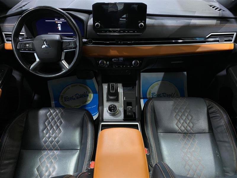 Used 2022 Mitsubishi Outlander SEL AWD/4WD image 24