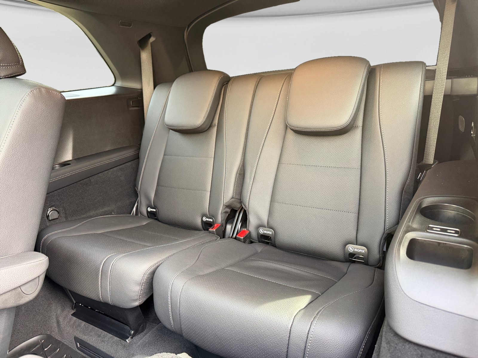 Used 2024 Mercedes-Benz GLS 450 4MATIC image 26