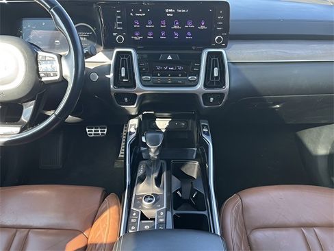 Used 2022 Kia Sorento SX Prestige w/ Rust Color Package image 26