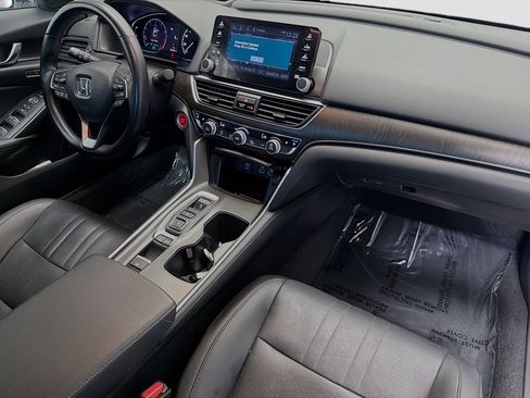 Used 2022 Honda Accord Touring image 12