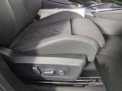 Used 2025 BMW X3 xDrive30i image 29