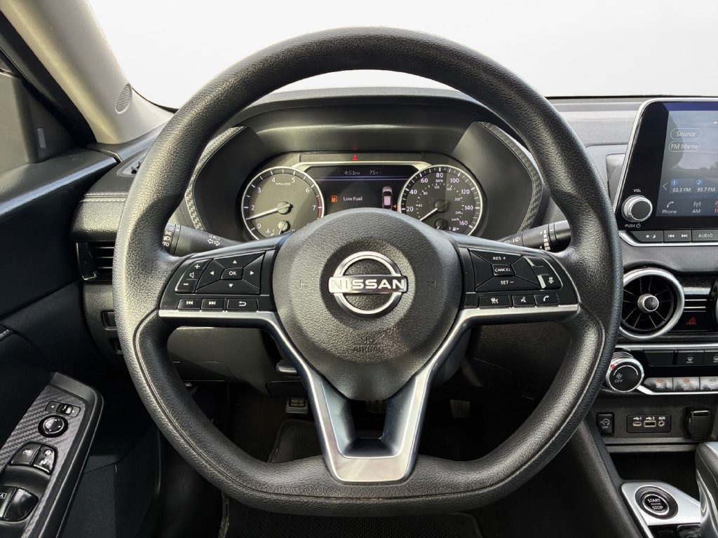 Used 2024 Nissan Sentra SV FWD image 20