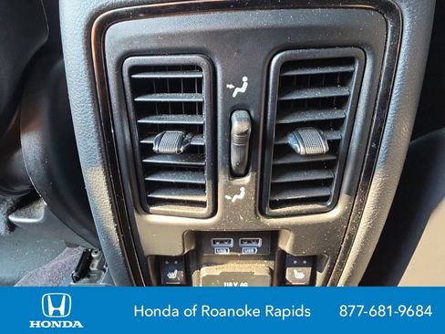 Used 2018 Jeep Grand Cherokee High Altitude RWD image 13