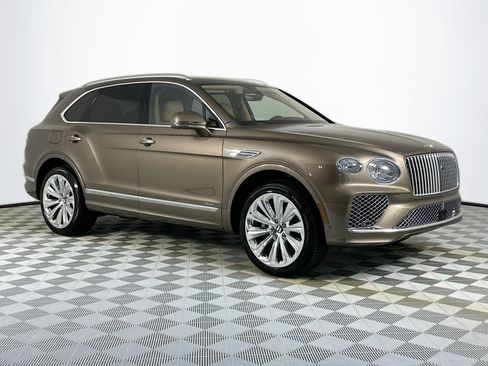 New 2025 Bentley Bentayga image 3